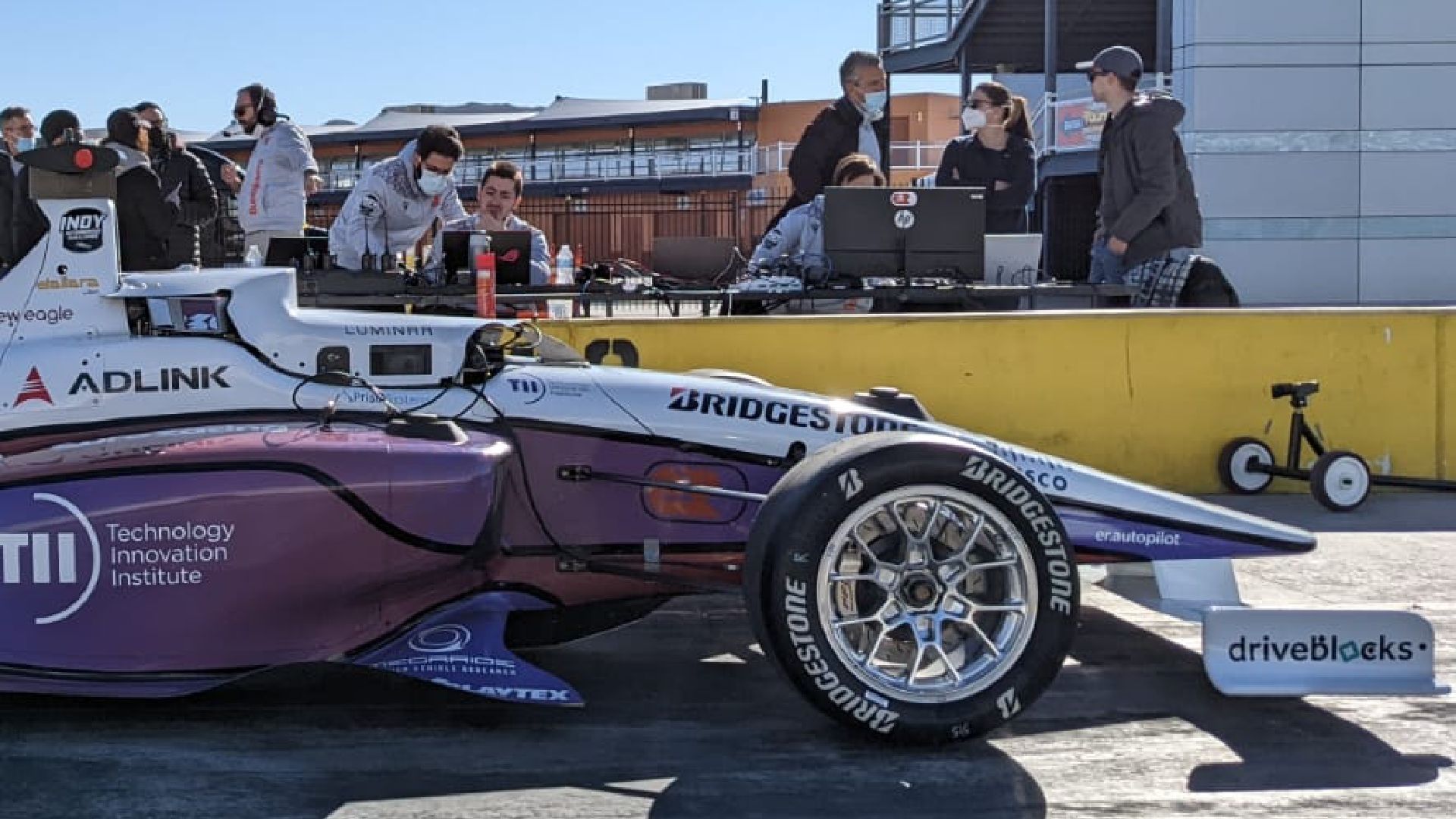 Las Vegas, CES 2022: Motor Valley engineering gets on track with single-seaters of the future.