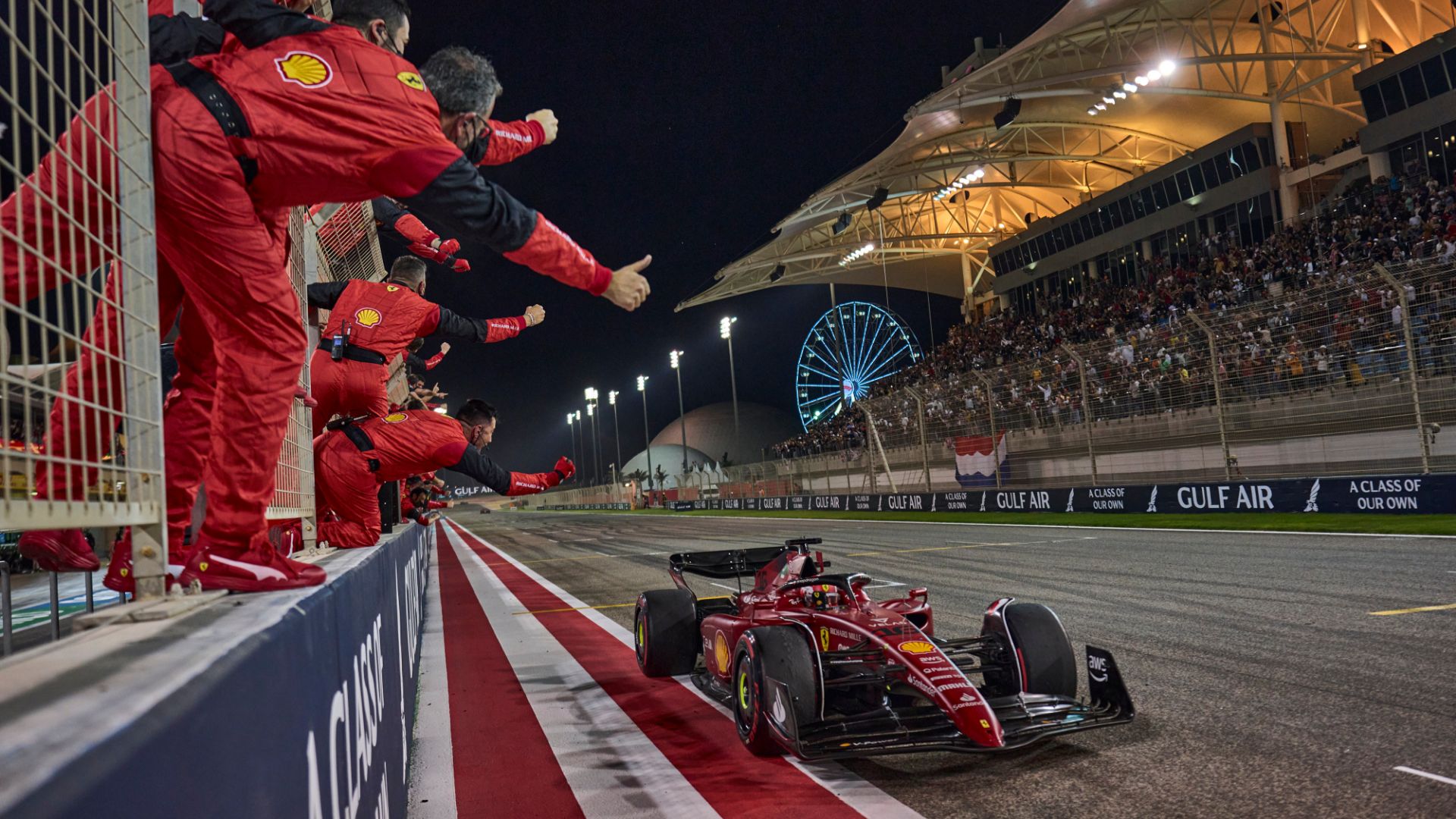 Formula 1: fantastica doppietta Ferrari all'esordio in Bahrain.